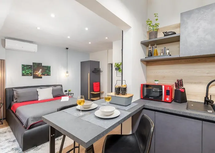 Modern & Warm Near Arena Διαμέρισμα Πούλα