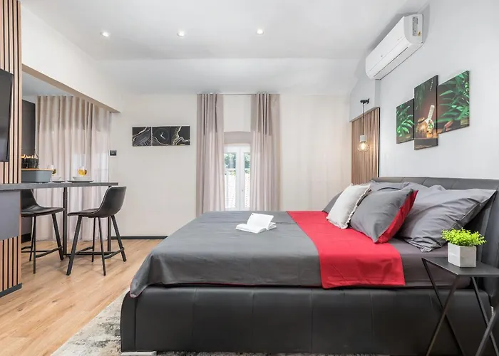 Modern & Warm Near Arena Διαμέρισμα Πούλα