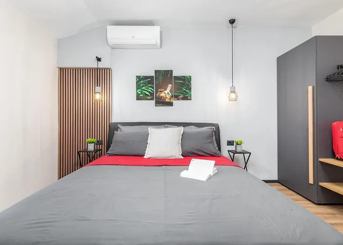 Modern & Warm Near Arena * 풀라