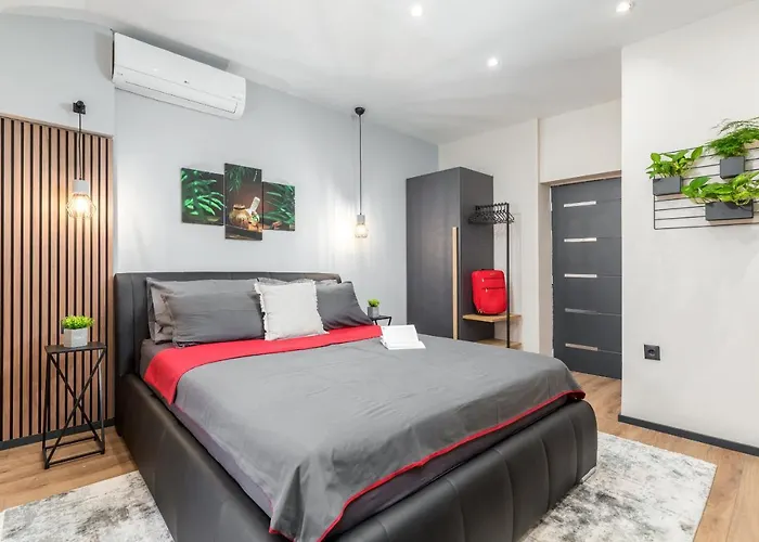 Διαμέρισμα Modern & Warm Near Arena